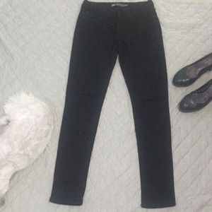 Levi’s Black Skinny Jeans
